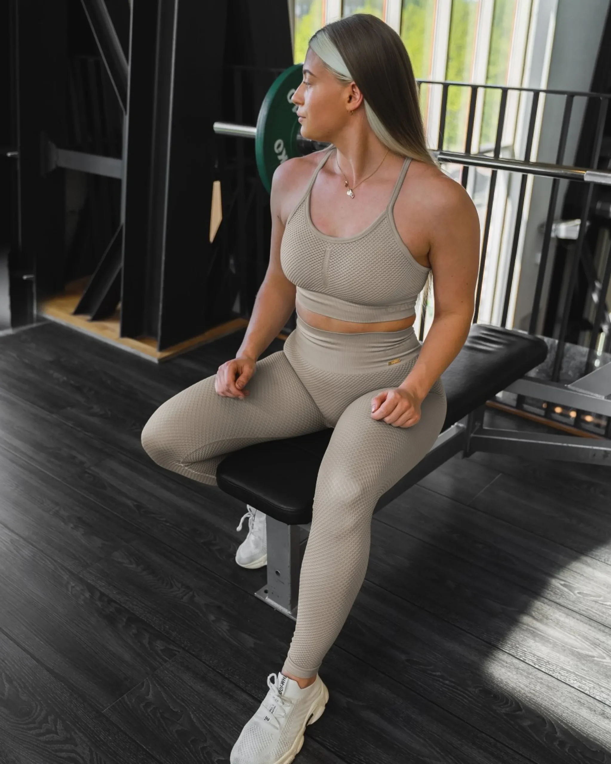 Dam Gavelo Seamless Honeycomb Beige Tights